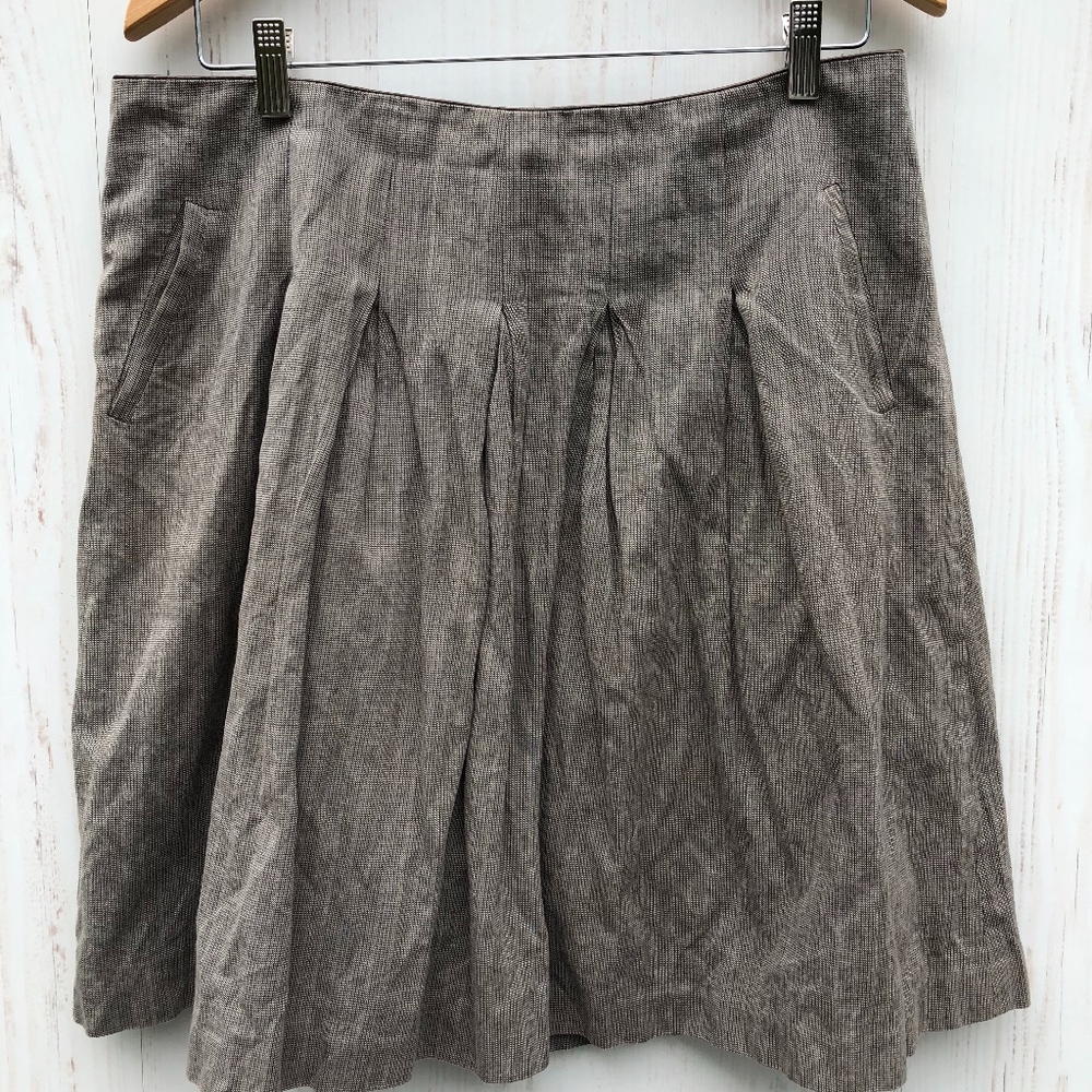 * LAST CALL* CAbi Riding club pleated skirt 12